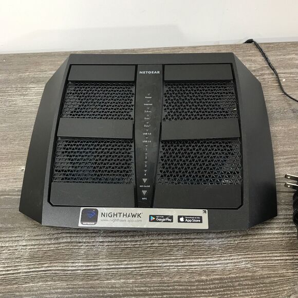 Netgear Nighthawk X6 R8000 AC3200 Tri-band WiFi Router w/ Power Cable - Picture 4 of 6
